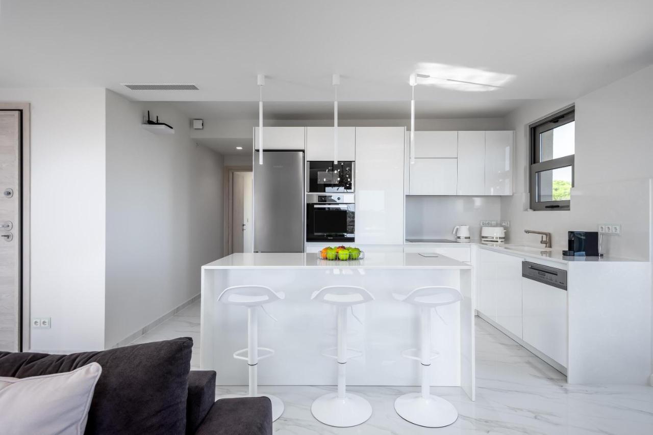 Апартаменты Panorama Luxury Penthouse Иксиа Экстерьер фото